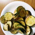 Kame0304's cooksnap of when they made あと一品！ズッキーニのチーズ炒め.