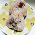 ミロ9607's cooksnap of when they made ごま香る☆梅とおかかの混ぜ込みおにぎり.