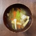 クックL8U9HI☆'s cooksnap of when they made キャベツ 人参 油揚げの味噌汁^^.