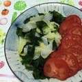 おはなすき's cooksnap of when they made 簡単☆白菜・わかめとトマトの和風サラダ♪.