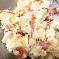 ★さやん★'s cooksnap of when they made クリームチーズとベーコンのポテサラ.
