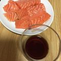 ♪チョコたんママ♪'s cooksnap of when they made 娘のサーモンのお刺身の食べ方.