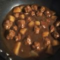 ame-ikuru's cooksnap of when they made ミートボールとポテトのデミソース.