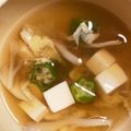cookpad1年生's cooksnap of when they made 簡単♪オクラとエリンギ えのきのお吸い物.