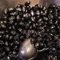 昇父さん's cooksnap of when they made 黒豆 一晩漬けてから煮るので失敗なし.