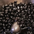 昇父さん's cooksnap of when they made 黒豆 一晩漬けてから煮るので失敗なし.