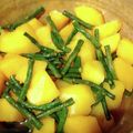 おくみの's cooksnap of when they made じゃがいもとササギの煮物.
