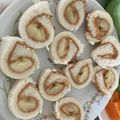ririy_777's cooksnap of when they made 手づかみ離乳食♪きな粉バナナロールサンド.