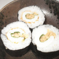 あきっぺたん's cooksnap of when they made 納豆ちくわ海苔巻き.