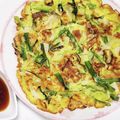 もぐ・ω・くま's cooksnap of when they made 玉ねぎとさきいかのチヂミ.