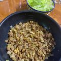 ともさと8888's cooksnap of when they made 鶏ミンチと椎茸の中華そぼろ♪レタス包み.
