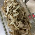 cocoism's cooksnap of when they made ＊寿司酢で簡単きのこの和風マリネ＊.