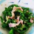 ばく★ちく's cooksnap of when they made ピーマンとベーコン、レンジで一品.