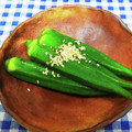 ととろ＆めい's cooksnap of when they made 簡単おくらのレンジ蒸し.