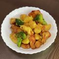 Nilmini's cooksnap of when they made 鳥もも肉とじゃがいものカレー炒め♪.