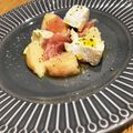 いたっちさん's cooksnap of when they made 白ワインに♪桃とカマンベールのサラダ.