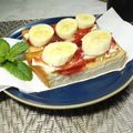 ルチアーノ★★★'s cooksnap of when they made 完熟バナナとラズベリーの簡単おやつサンド.
