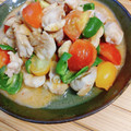 かわゆう1211's cooksnap of when they made 鶏肉のコクうまトマト炒め.
