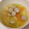 moeoke's cooksnap of when they made 簡単レタスでコンソメスープ.