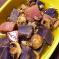 たろべちゃん's cooksnap of when they made マッシュルームとじゃがいものアヒージョ.