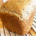 バウチャン's cooksnap of when they made HB 全粒粉ゴマ食パン（早焼き）.