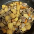 やなユミ's cooksnap of when they made ヨシダソースで♪鶏肉とじゃがいもの煮物.