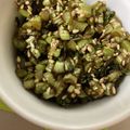 たべたべこ's cooksnap of when they made 大根の葉のメシ泥棒.