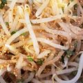 Yukari0's cooksnap of when they made 簡単！もやしのお浸し～大葉わさび醤油♡♡.