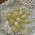 しーざあ's cooksnap of when they made あら！簡単♪ニンニクの皮レンジでつるん☆.
