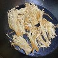 yu🐓's cooksnap of when they made えのき 焼いただけ！.