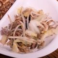 ポニーリボン's cooksnap of when they made 挽肉とキャベツ、もやしの甘辛味噌炒め♡.
