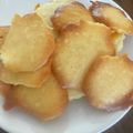 SASAぴー's cooksnap of when they made ラングドシャ♪卵白１個で簡単クッキー.
