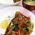 クックE662AA☆'s cooksnap of when they made しまさん風焼きそば.