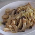 きらり流れ星's cooksnap of when they made たっぷりきのこ焼きそば.