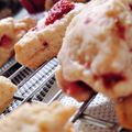 あおやぎ。's cooksnap of when they made トースターで！ブルーベリー＆苺スコーン♪.