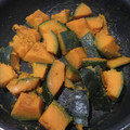Yokchina's cooksnap of when they made かぼちゃの煮物.