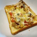 aaikoo's cooksnap of when they made 豚肉としめじのチーズトースト.