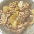 ÜCÖ♪'s cooksnap of when they made 長芋と豚こまの梅肉炒め.