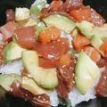 まーく71's cooksnap of when they made ポキ風♡漬けマグロサーモンアボカド丼.