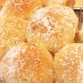 ぷりぷりの母's cooksnap of when they made STAUBやルクルーゼで♪ ちぎりパン.