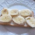 きらり流れ星's cooksnap of when they made 甘すぎないシンプルなバナナのサンドイッチ.