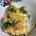 ☆あさ's cooksnap of when they made 唐揚げリメイク♪『唐揚げで親子丼』.
