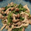 ろっくんろーら's cooksnap of when they made ♡ほうれん草&しめじの胡桃ゴマ味噌和え♡.