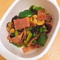 ★ぴよぴよ501★'s cooksnap of when they made ナスとピーマンとベーコンの味噌炒め.
