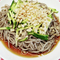 お魚キッチン's cooksnap of when they made ほんのりピリ辛☆冷やしたぬき蕎麦.