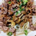 cotton777's cooksnap of when they made 簡単！激ウマ！牛肉もやしのガリバタソース.