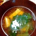 マキマキ913's cooksnap of when they made 豆腐と小松菜の味噌汁.