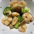 クックZUJ9GD☆'s cooksnap of when they made ブロッコリーとエビのオイスターソース炒め.