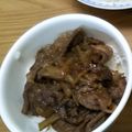 みぃくんのママ's cooksnap of when they made 簡単♪ピーマンとごぼうの牛丼.