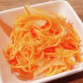 。こしあん。。's cooksnap of when they made たくあんとニンジンのサラダ.